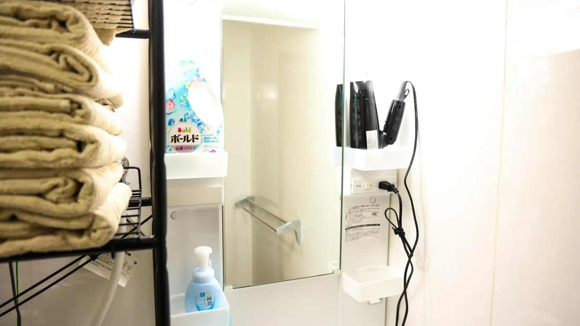 Toudaimae Mukougaoka Corpo #Mtm Apartment Tokyo 0*,  Japan